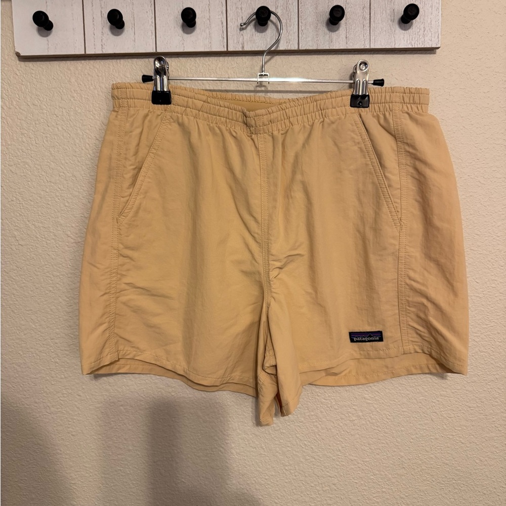 Patagonia baggies. Yellow. Size medium. Womens Athletic Shorts